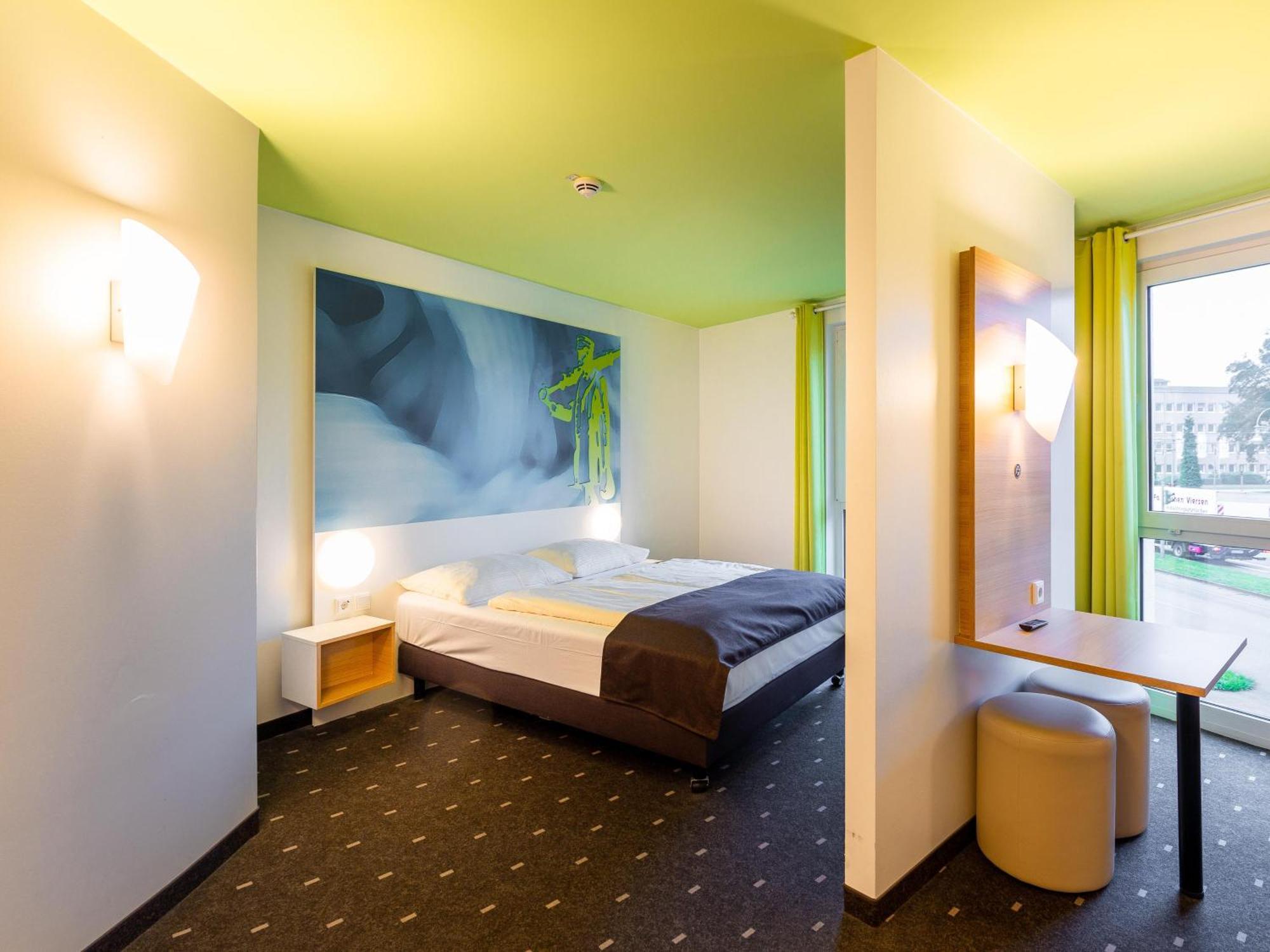 B&B Hotel クレーフェルト エクステリア 写真