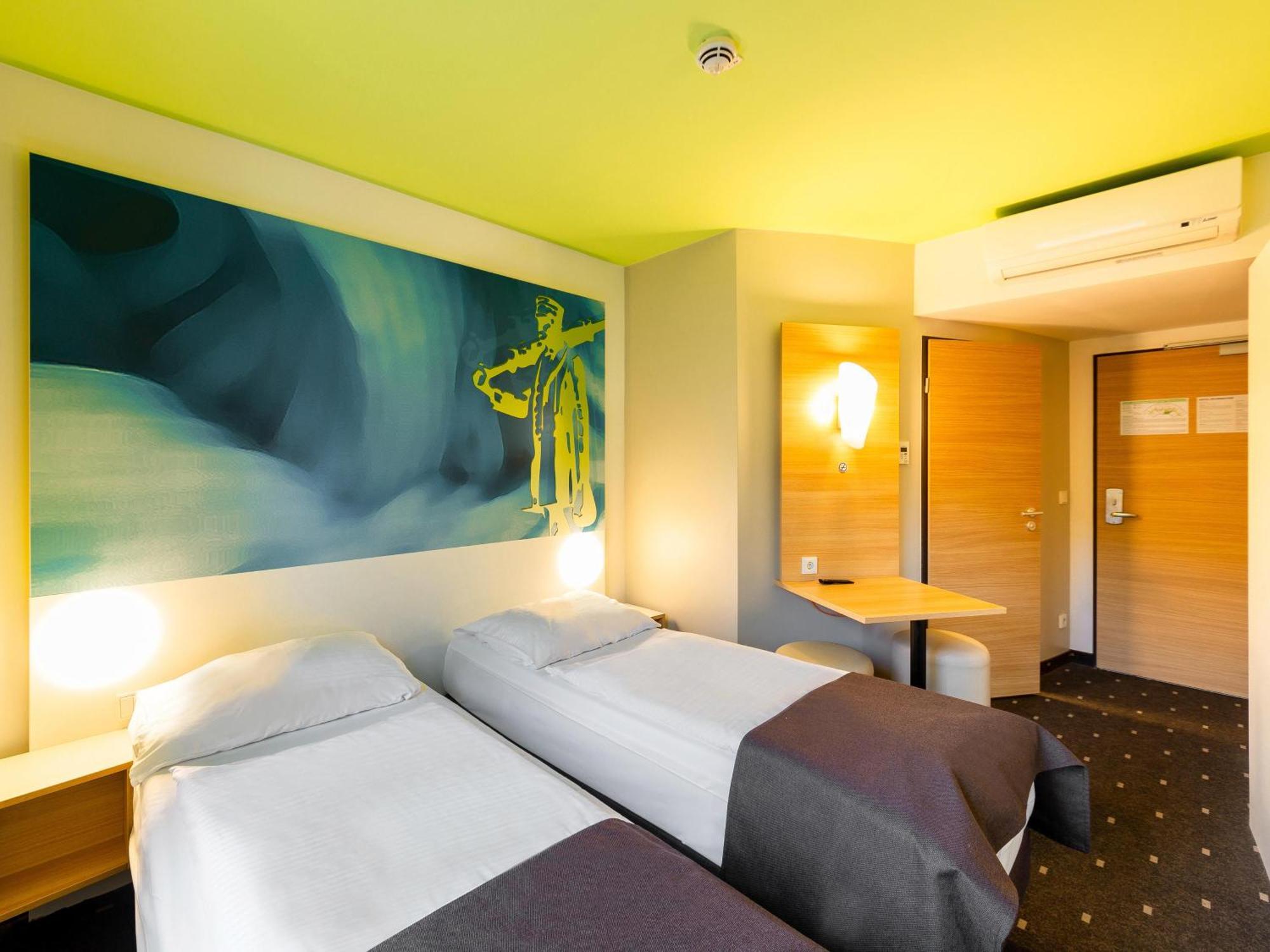 B&B Hotel クレーフェルト エクステリア 写真